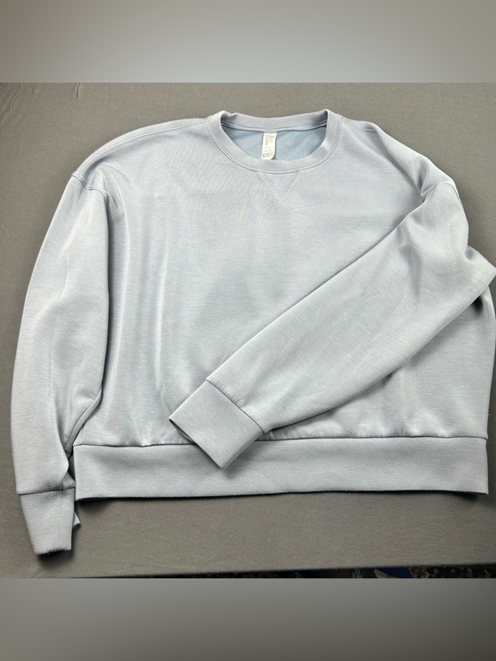 SPANX AirEssentialsWomen's Crewneck Sweatshirt in grey (c0097)